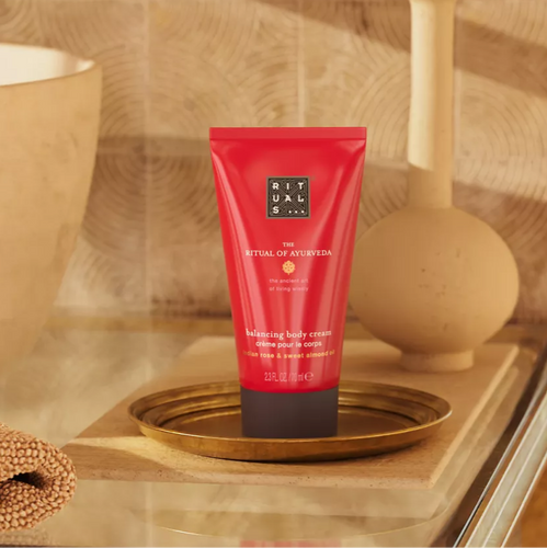 Crème corps|Mains nourrissante Rituals The Ritual Of Ayurveda taille voyage