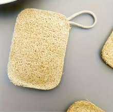Load image into Gallery viewer, 1 Éponge de Lavage en Fibre de Loofah Naturelle - Soins de la Peau et Éponge ménagère